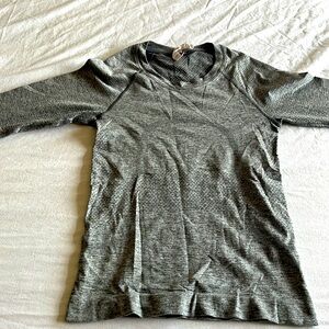 Lululemon  top size 0. $30 or best